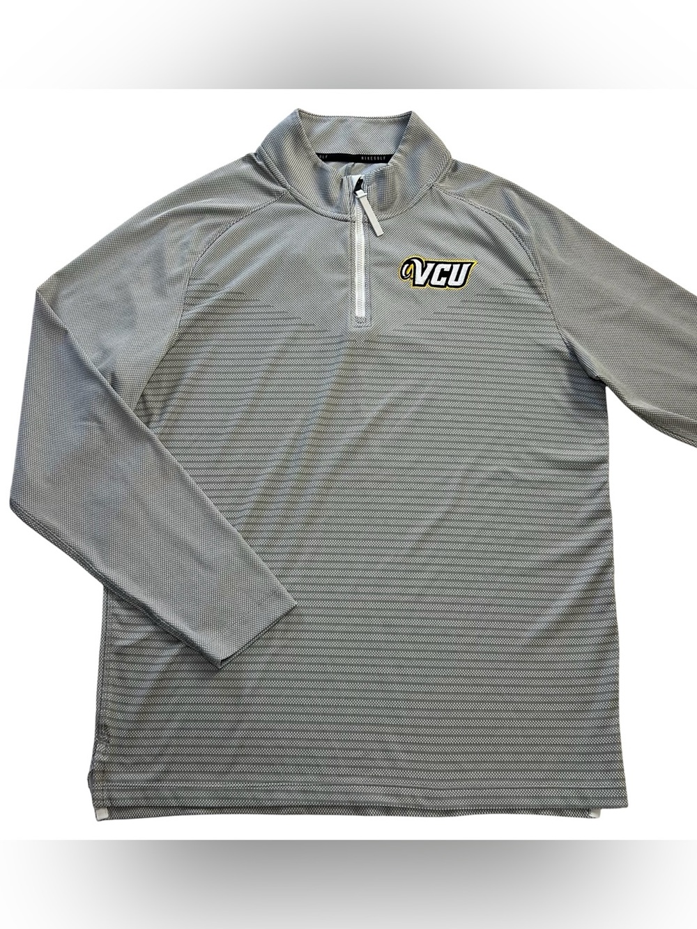 Nike VCU Rams Men’s Dri-FIT ADV Vapor 1/4 Zip Golf Pullover Medium Gray DH0982